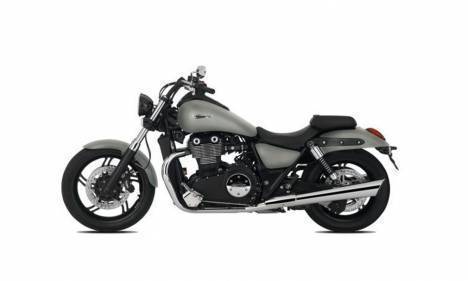 Triumph Thunderbird Storm 2014 STD