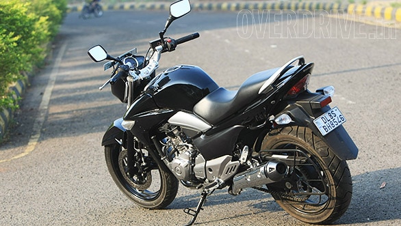 Suzuki Inazuma 250 2014 STD Exterior