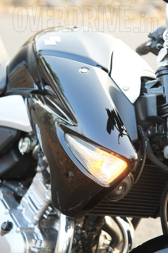 Suzuki Inazuma 250 2014 STD Exterior