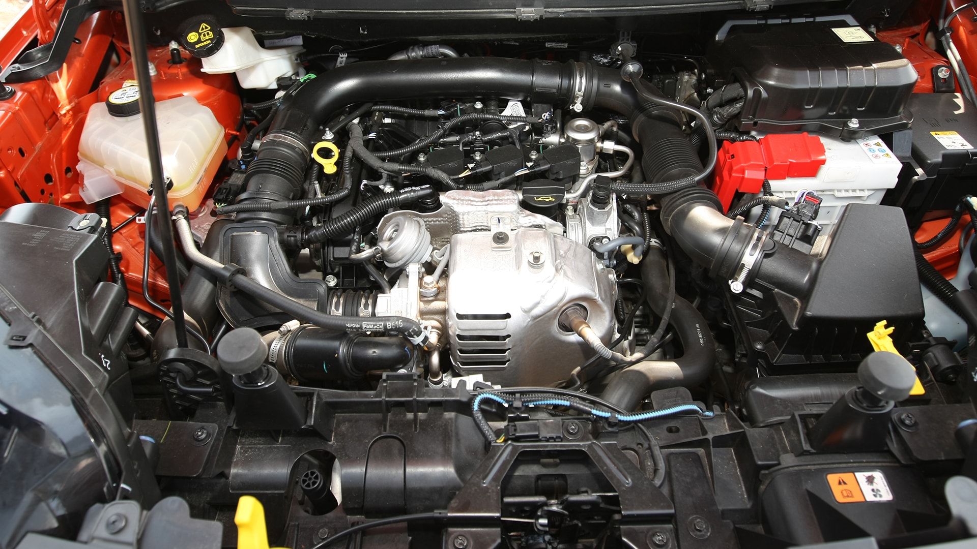 Ford-Ecosport-2013-Petrol-Interior