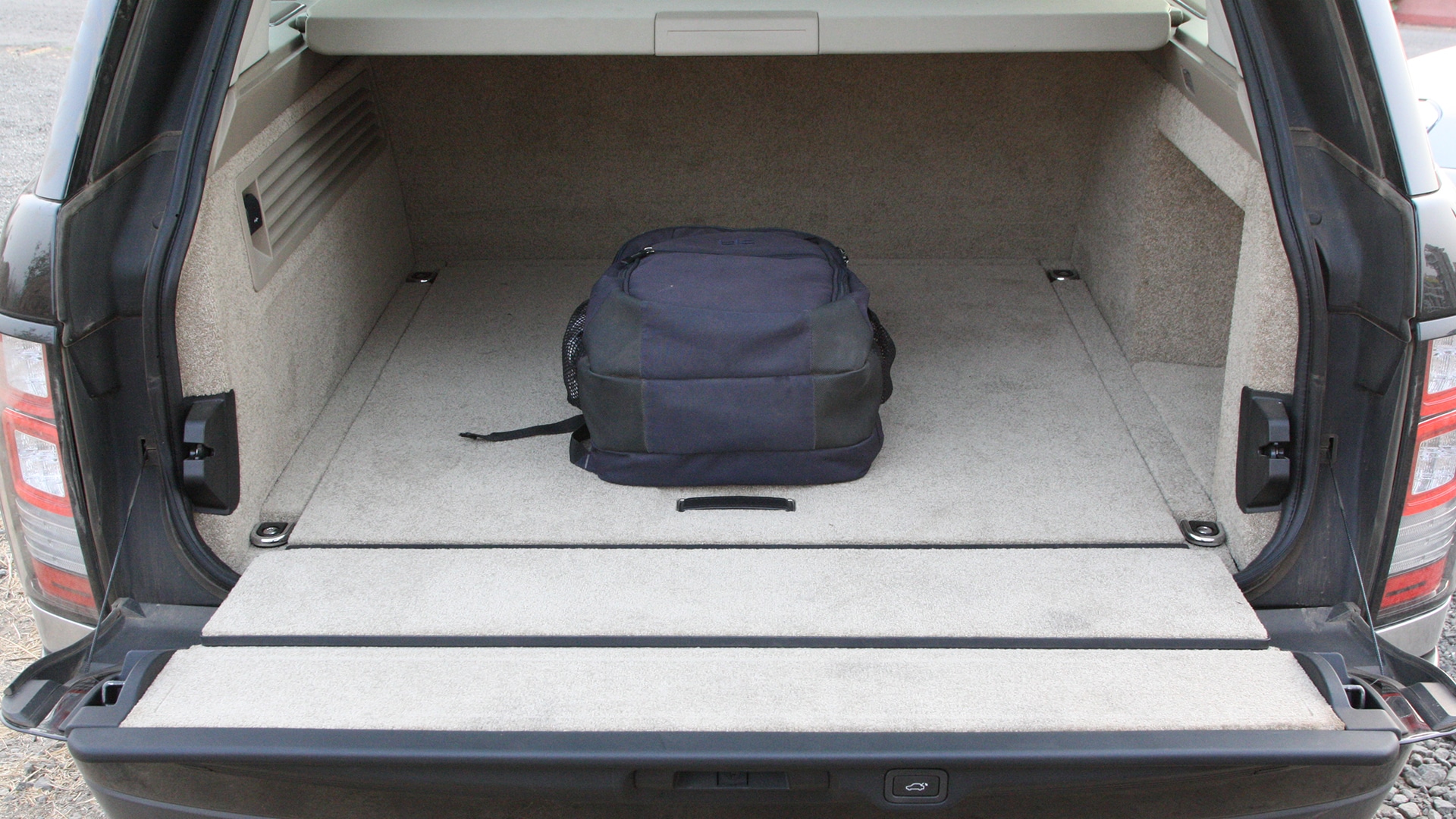 Land Rover range rover 2014 SDV8 LWD Exterior