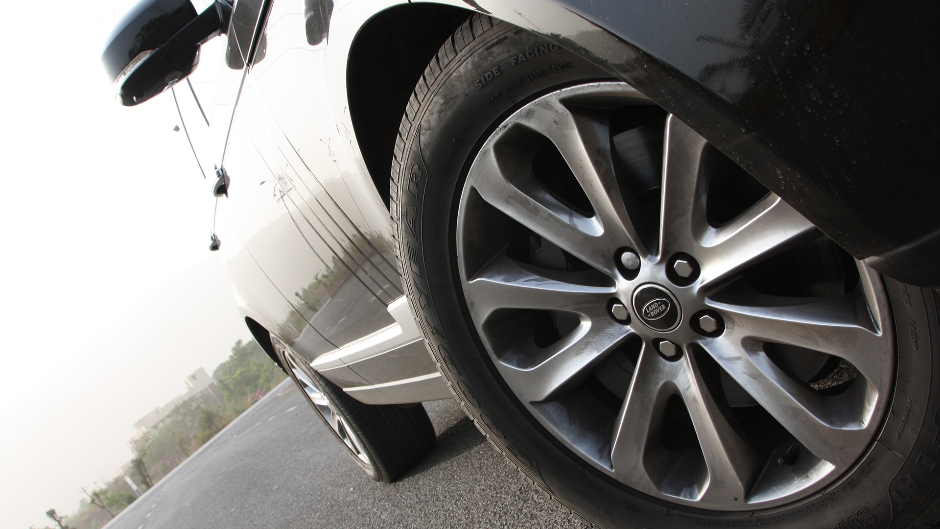 Land Rover range rover 2014 SDV8 LWD Exterior