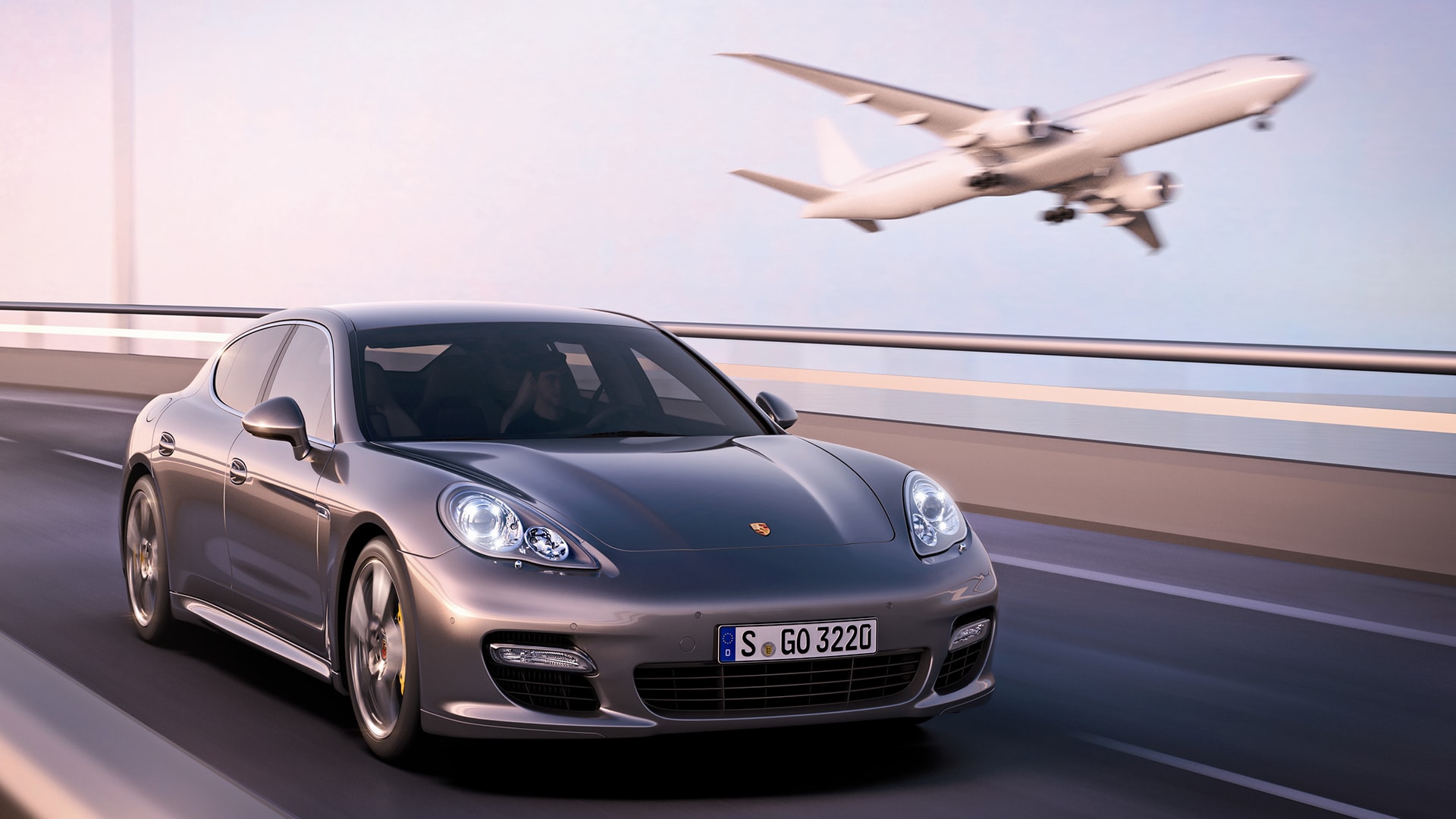 Porsche-Panamera-2013-STD-Exterior