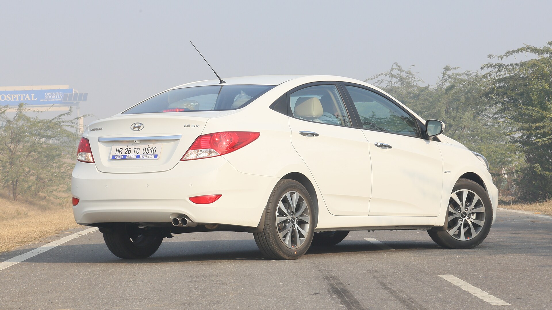Hyundai Verna2014 1.4 L VTVT Petrol 5 Speed manual Exterior