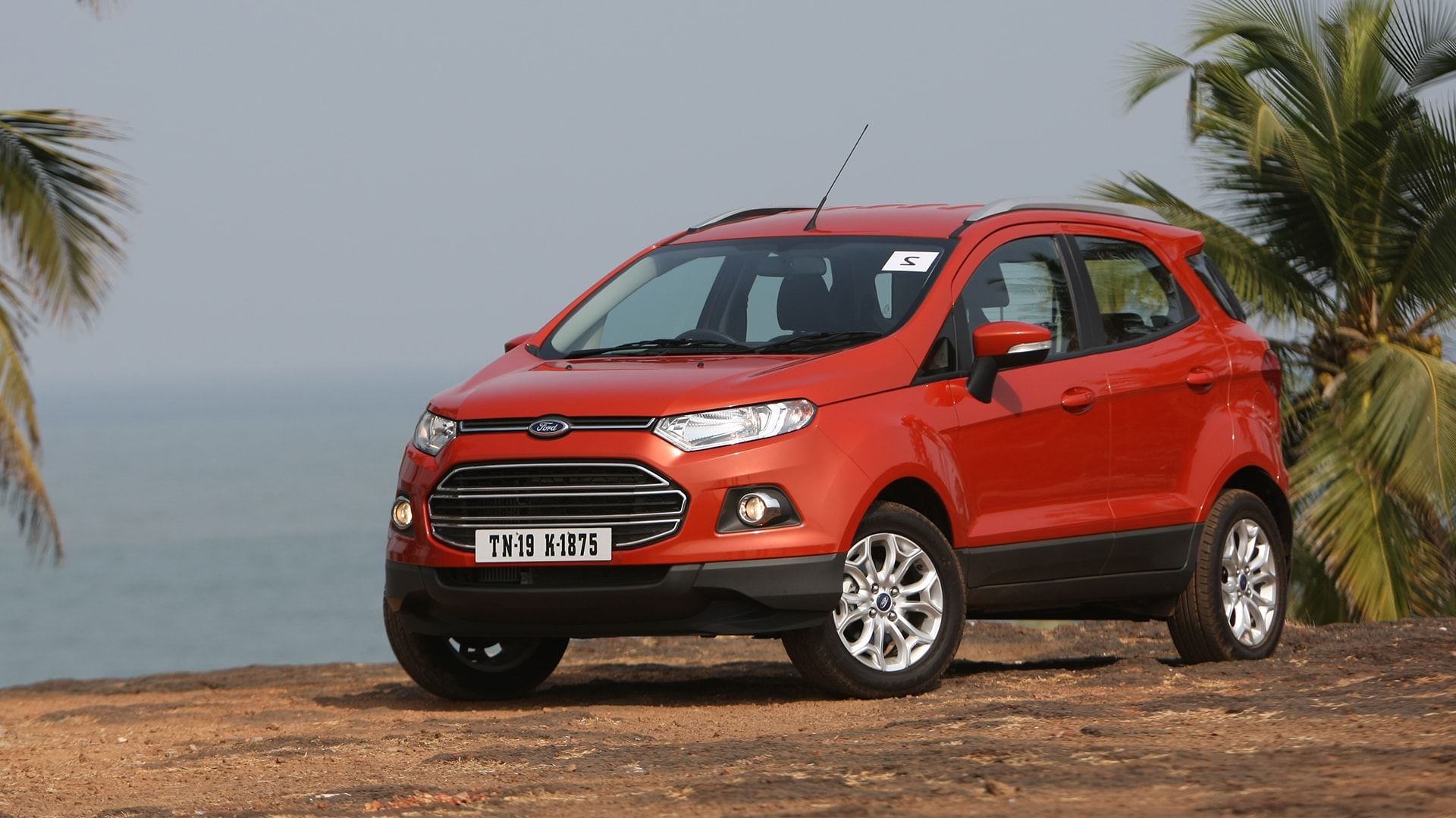 Ford-Ecosport-2013-Petrol-Compare