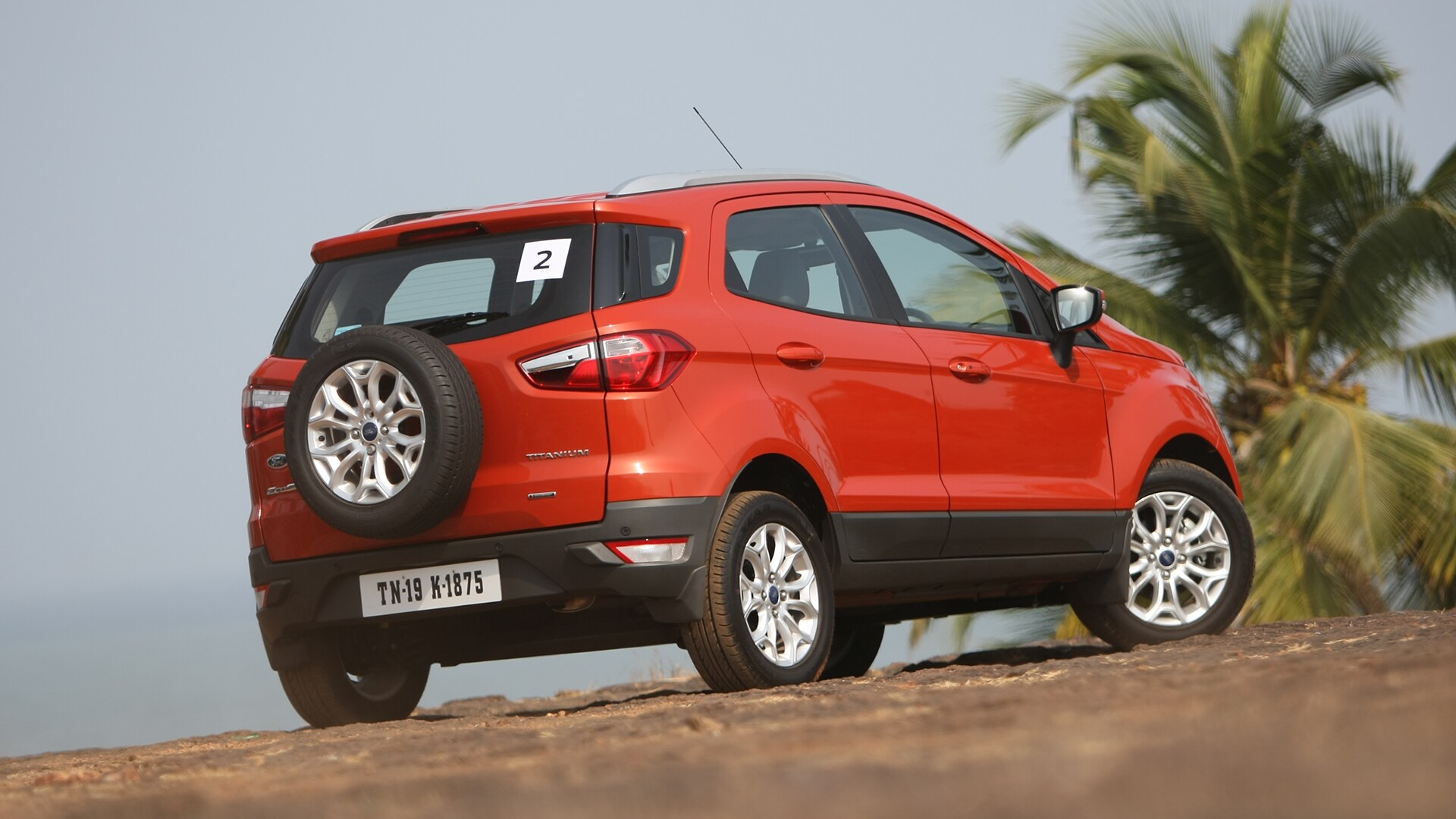 Ford-Ecosport-2013-Petrol-Compare