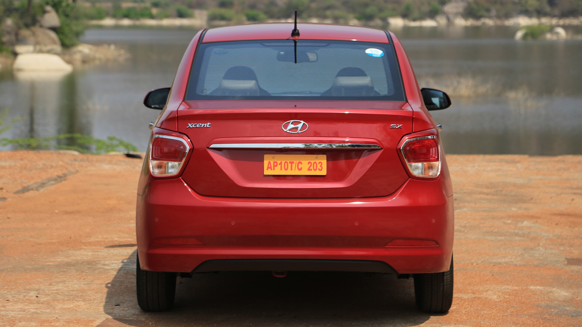 Hyundai Xcent 2014 Base Diesel Exterior