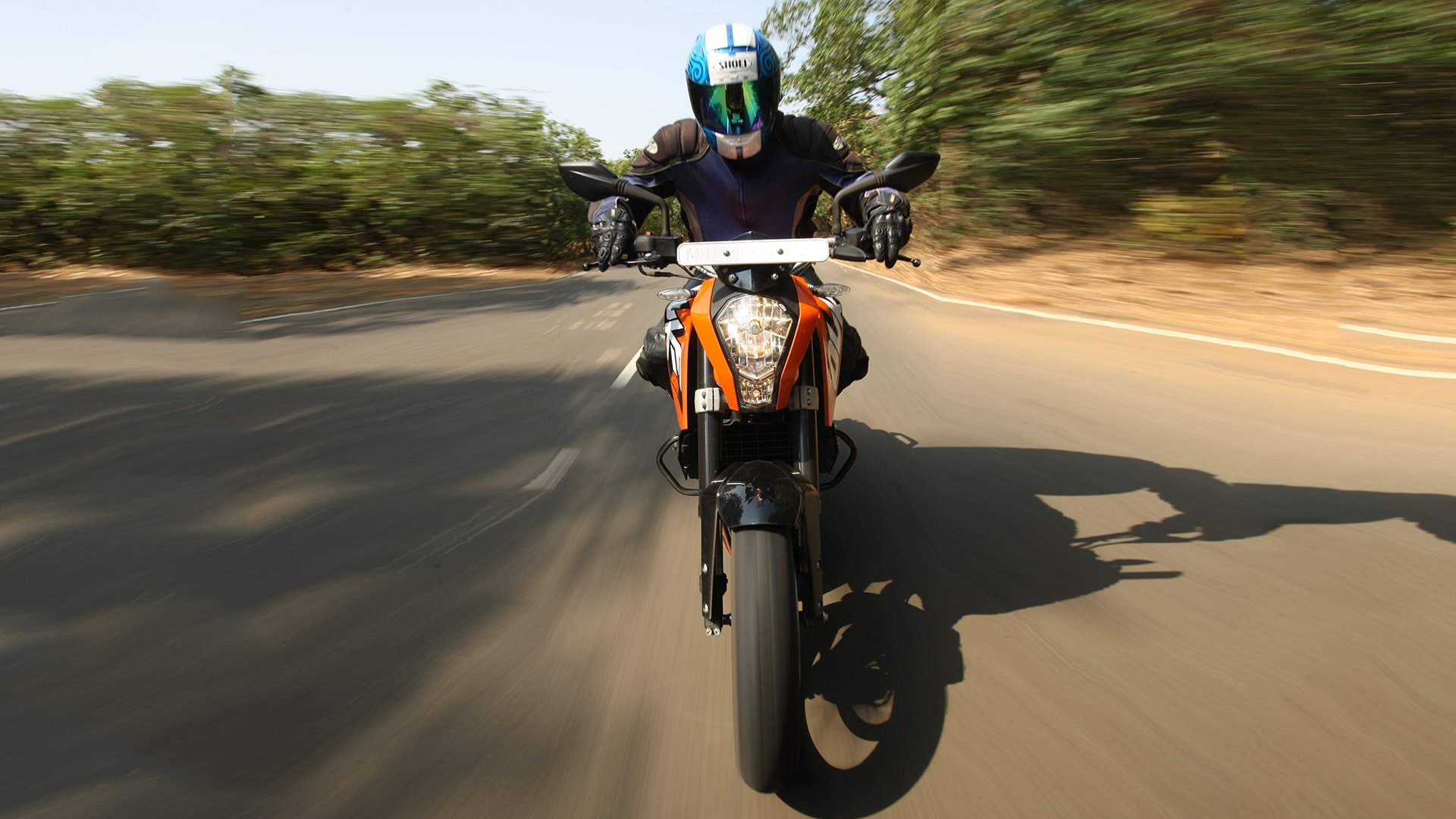 KTM 200 Duke 2013 STD Compare