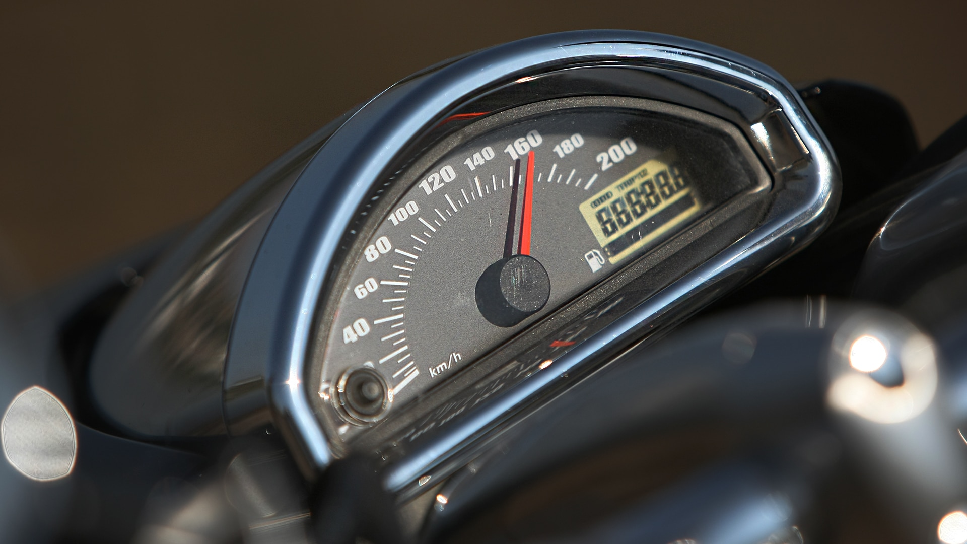 Suzuki Intruder M800 STD 2013 Exterior