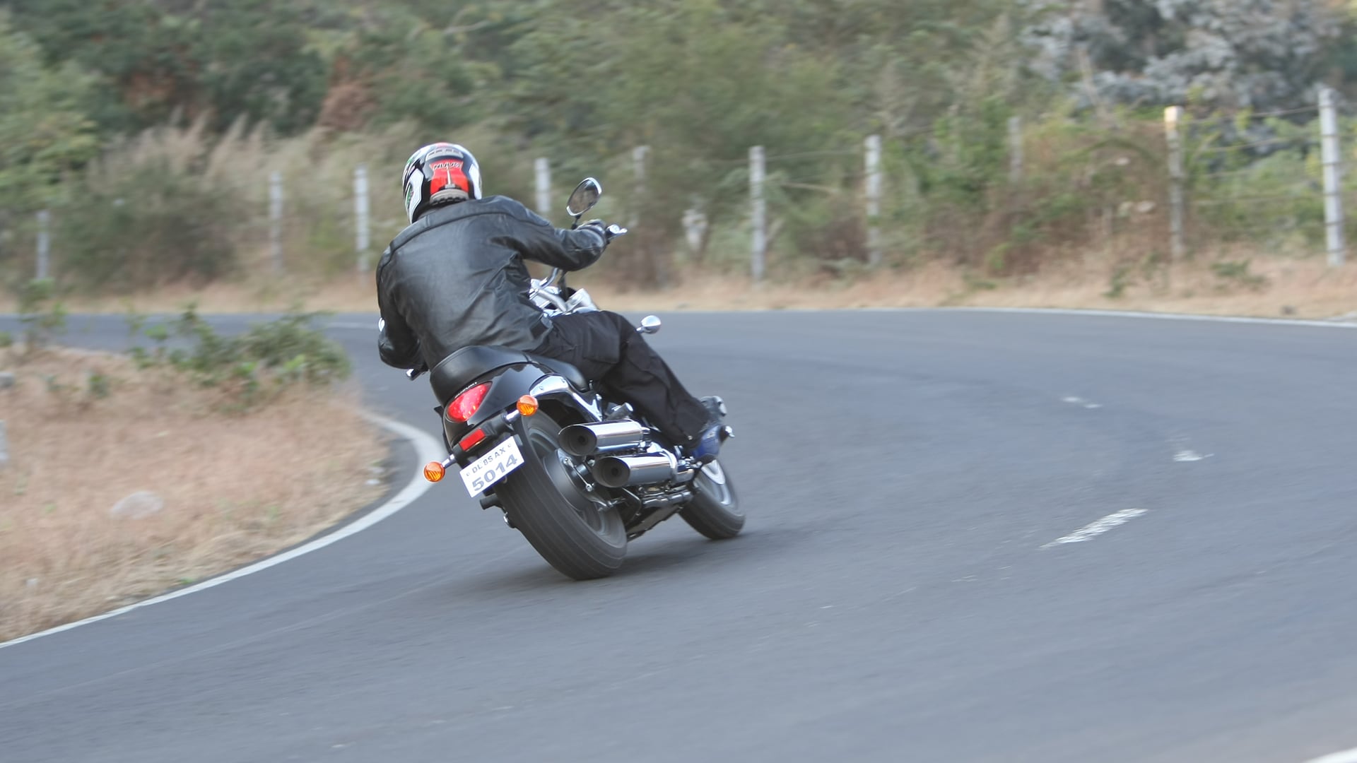 Suzuki Intruder M800 STD 2013 Exterior
