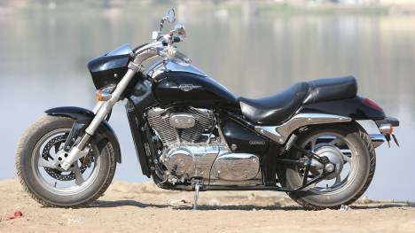 Suzuki Intruder M800 STD 2013 Exterior
