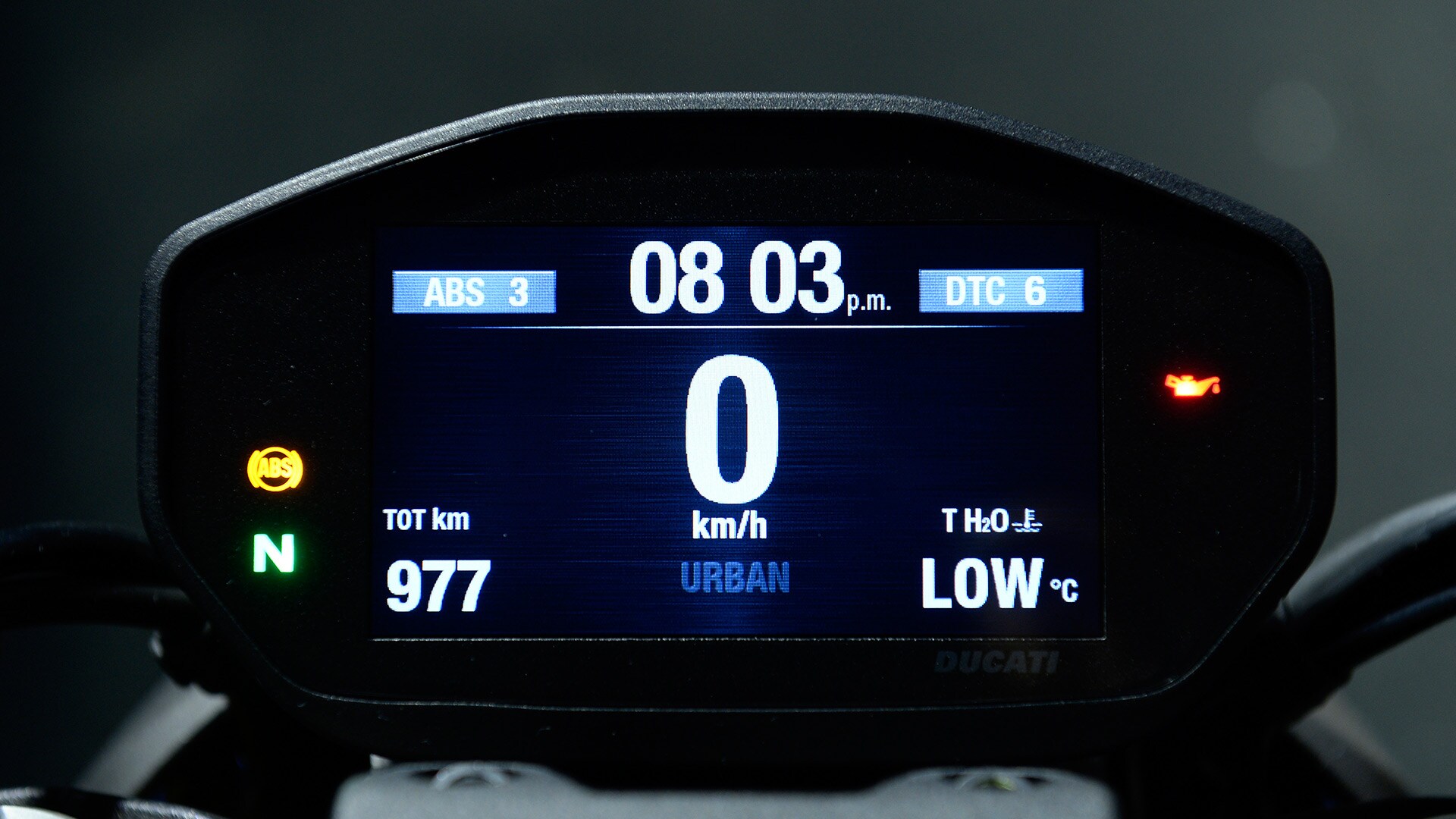 Ducati Monster 1200 2014 STD Exterior