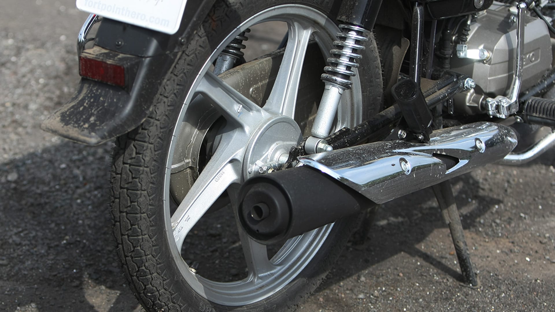 Hero Splendor Plus 2013 Exterior