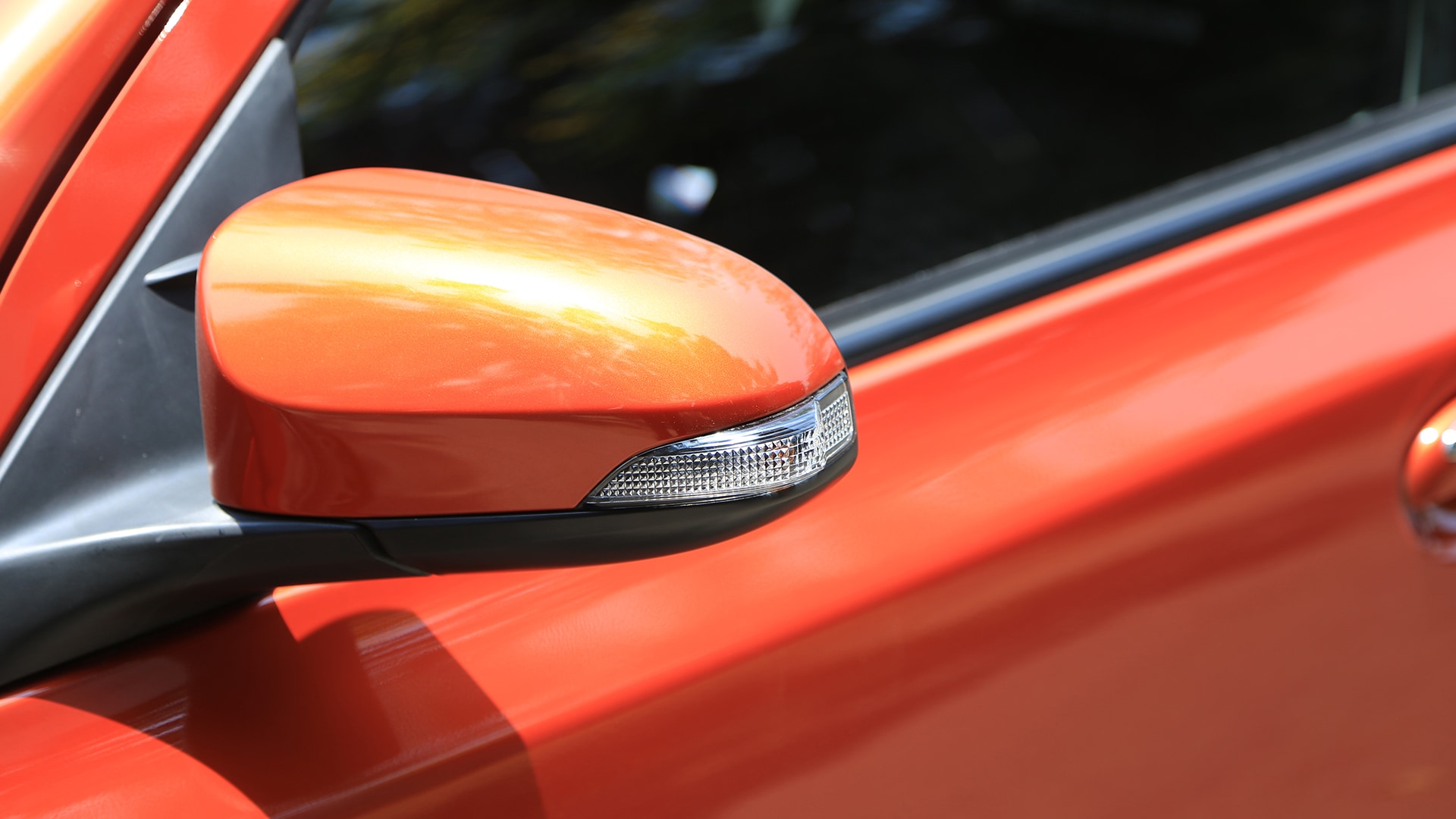 Toyota-Etios-Cross-2014 Exterior