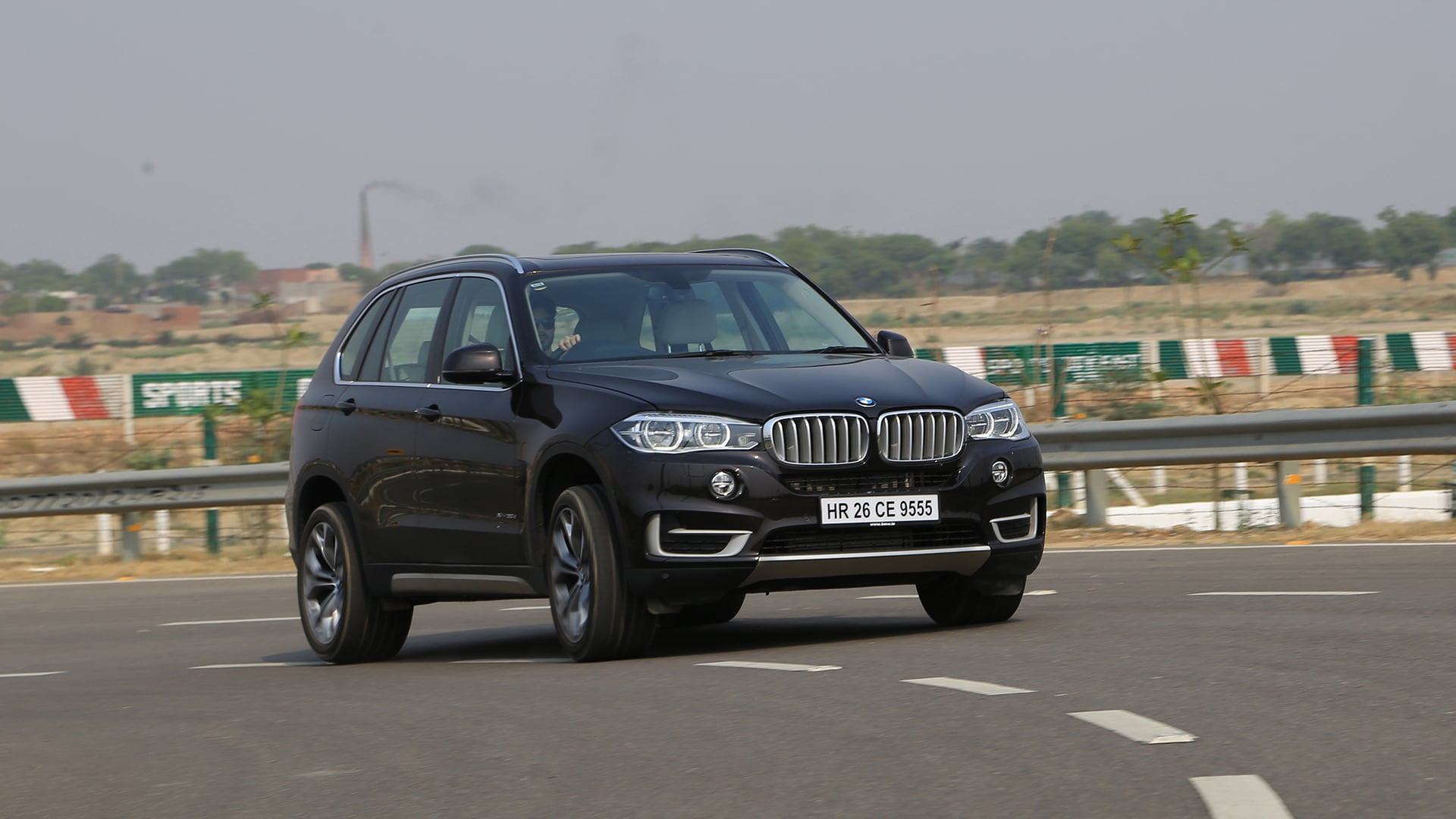 BMW-X5-2014-xDrive30d Exterior