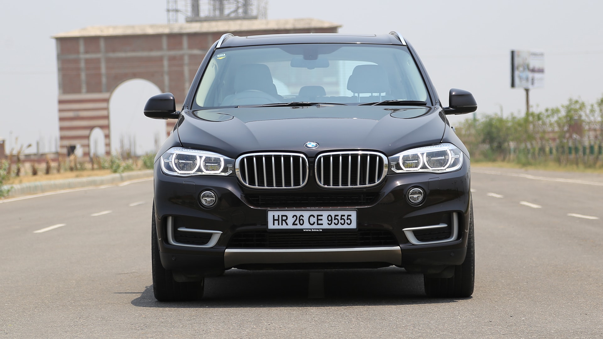 BMW-X5-2014-xDrive30d Exterior