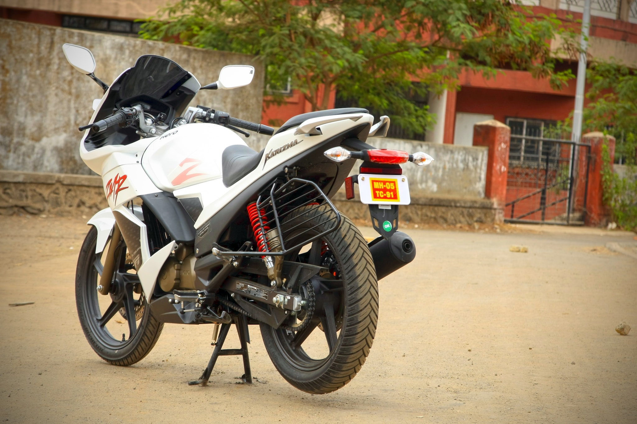 Hero Karizma ZMR 2014 Exterior