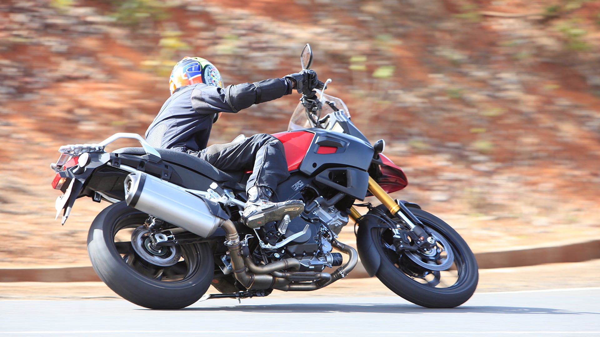 Suzuki V Strom 2014 1000 Exterior