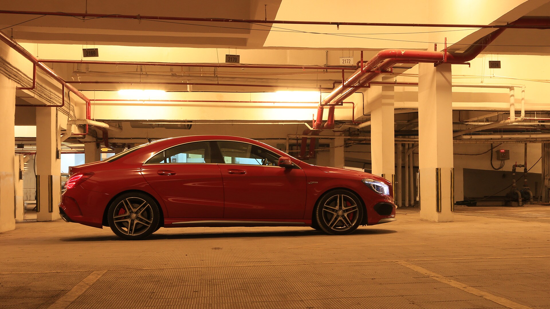 Mercedesbenz-CLA-2014-45 AMG Exterior