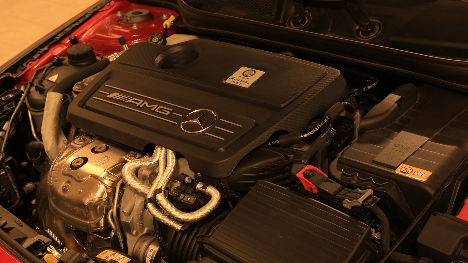 Mercedesbenz-CLA-2014-45 AMG Interior