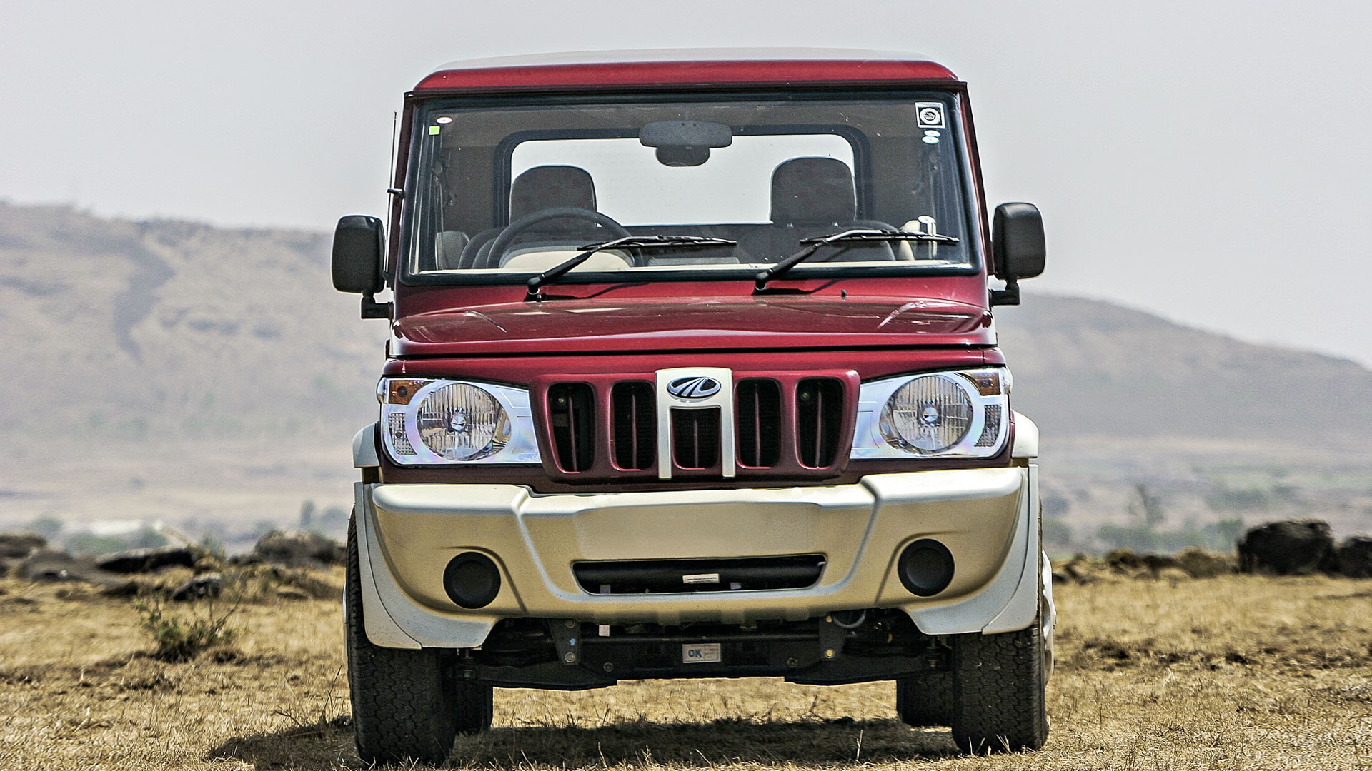 Mahindra-Bolero-2013 Exterior