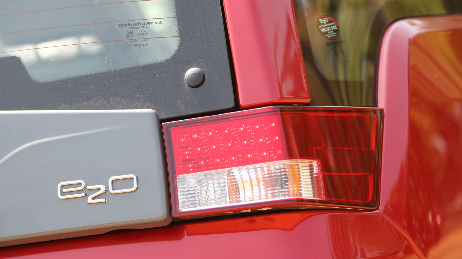 Mahindra-e2o-2014 Exterior