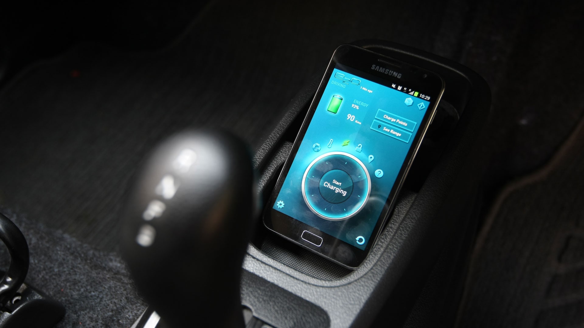 Mahindra-e2o-2014 Interior