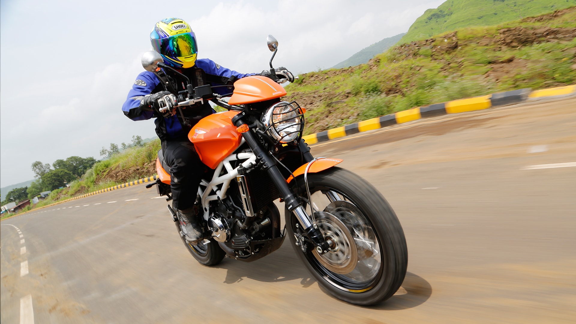 Moto Morini Scrambler 1200 2014 Exterior