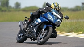 Yamaha YZF-R15 v2.0