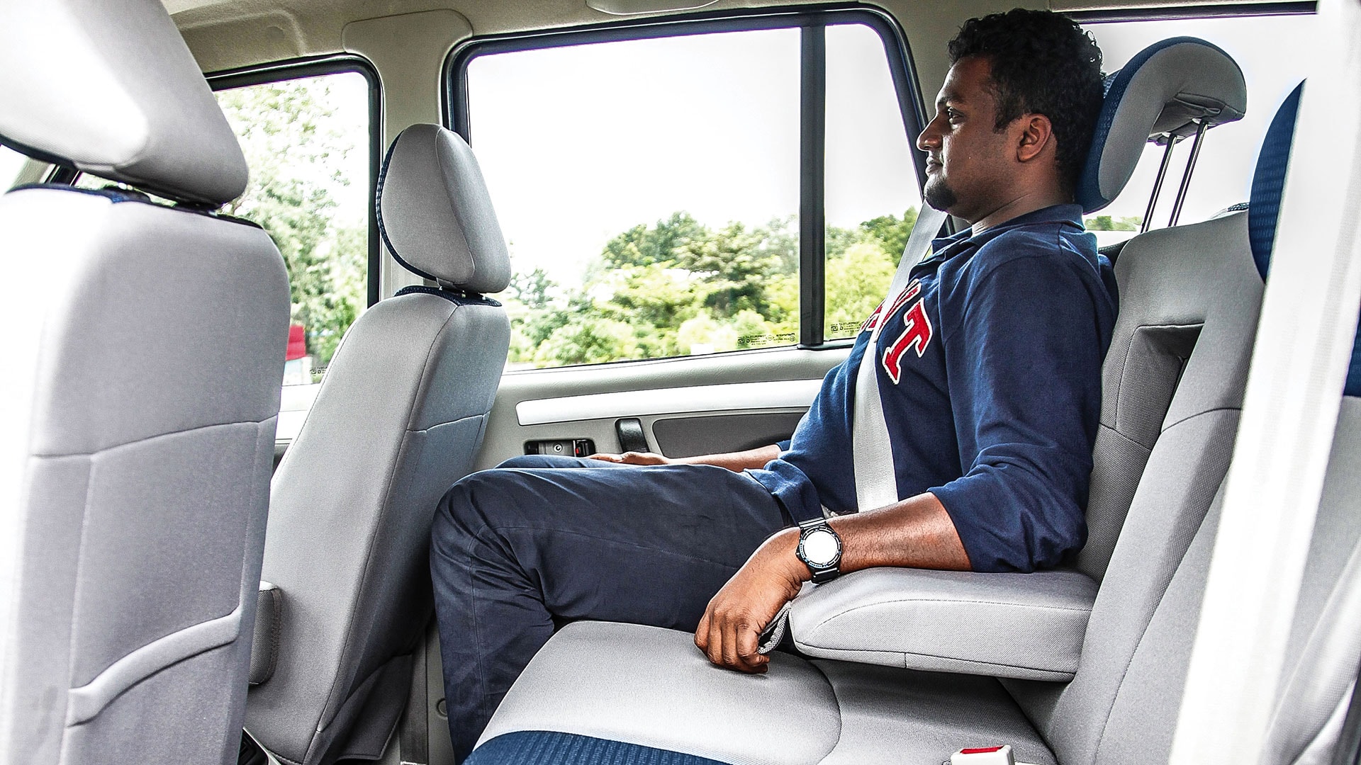 Mahindra-scorpio-2014 Exterior