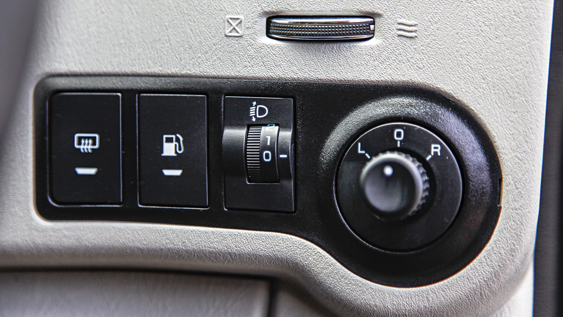 Mahindra-scorpio-2014 Exterior