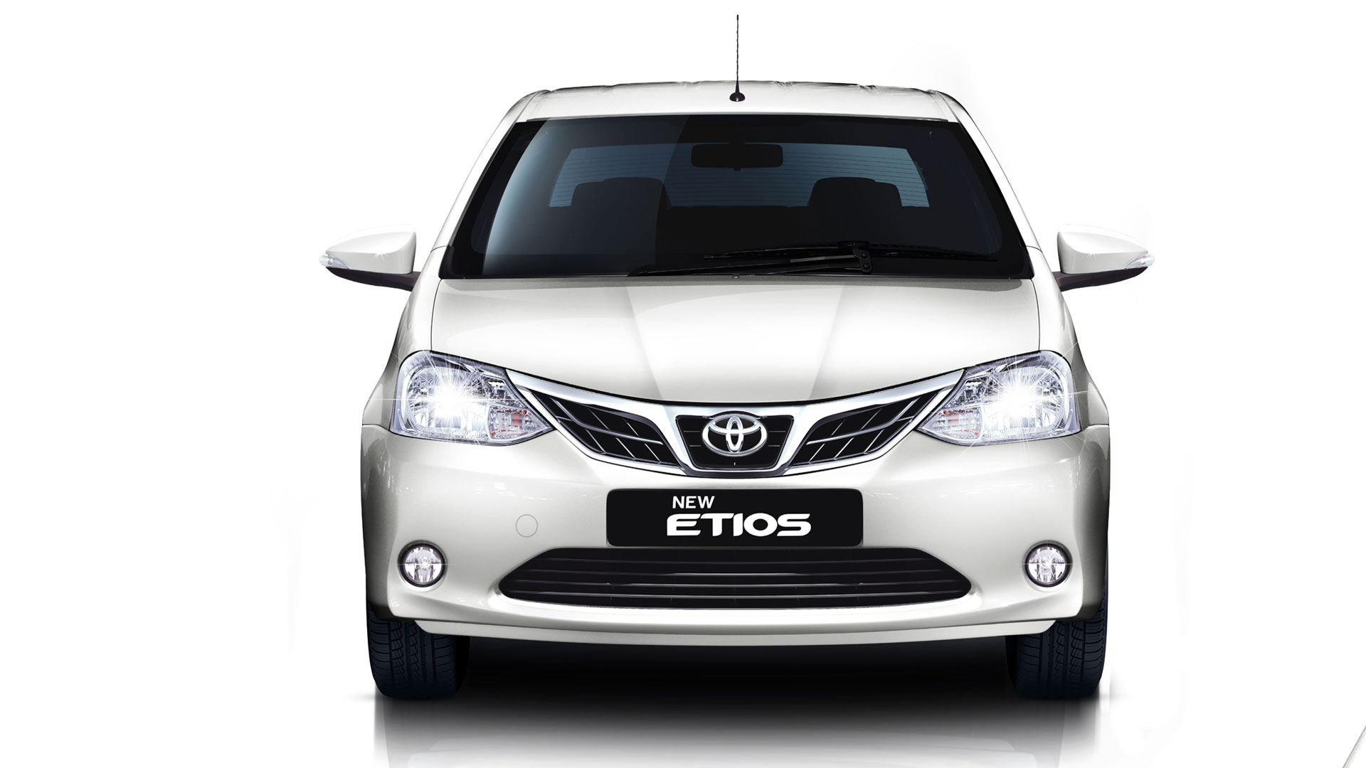 Toyota etios 2014 Exterior