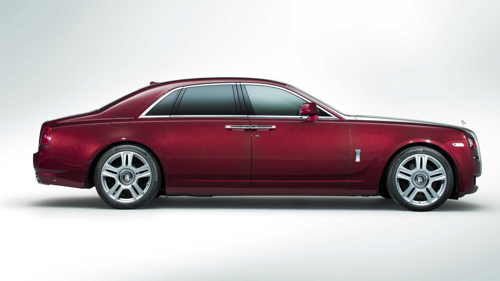 Rolls-royce-ghost-series-ii-2014-EWB Exterior