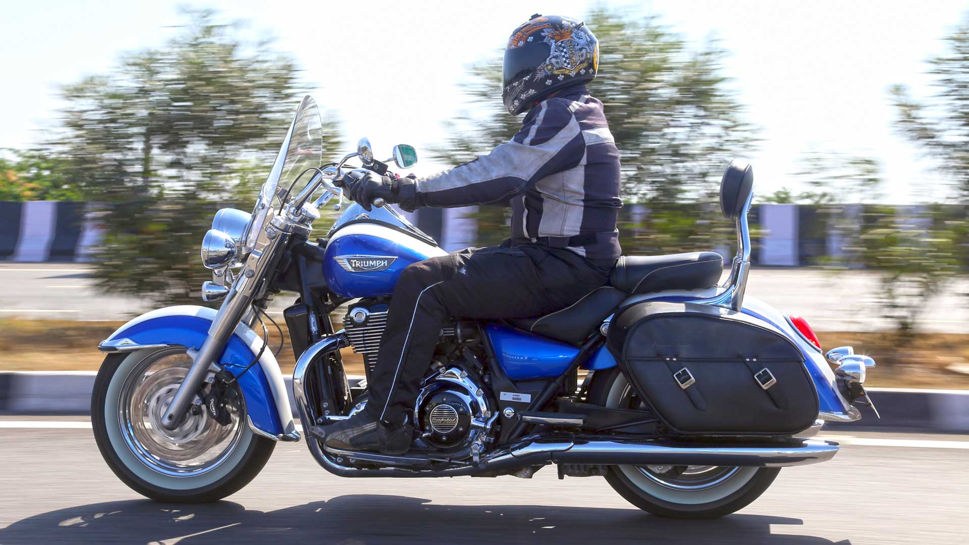 Triumph Thunderbird 2014 LT Exterior