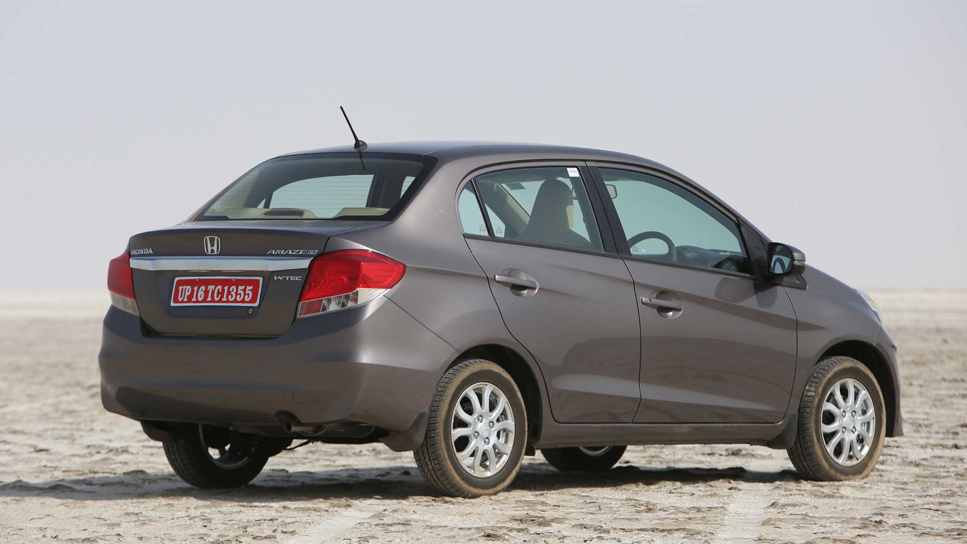 Honda Amaze 2015 Compare