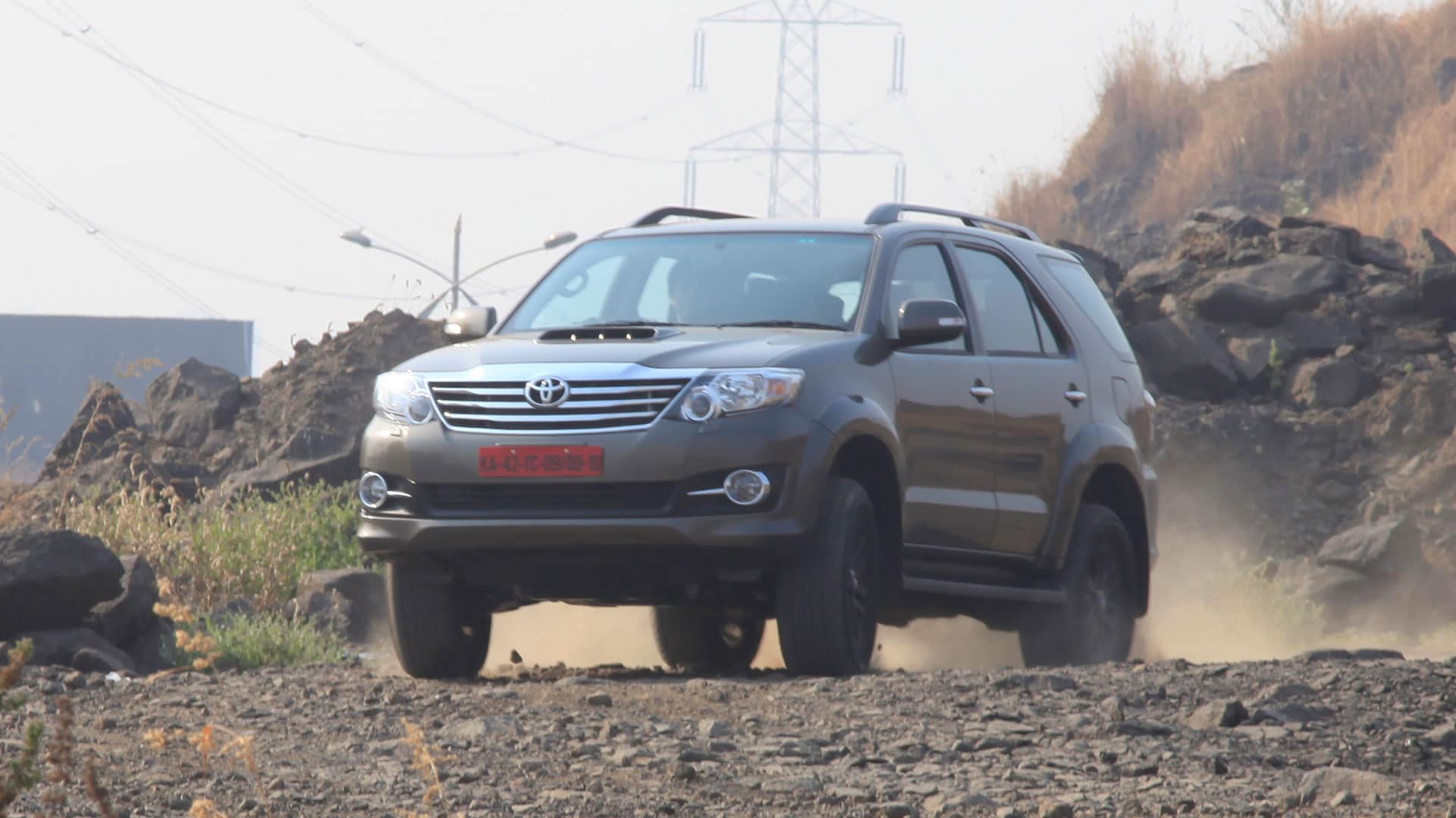 Toyota-fortuner-2015 Exterior