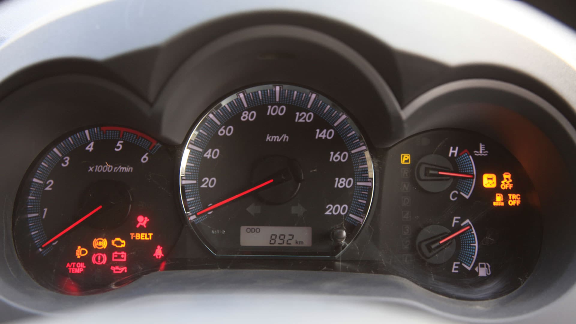 Toyota-fortuner-2015 Interior