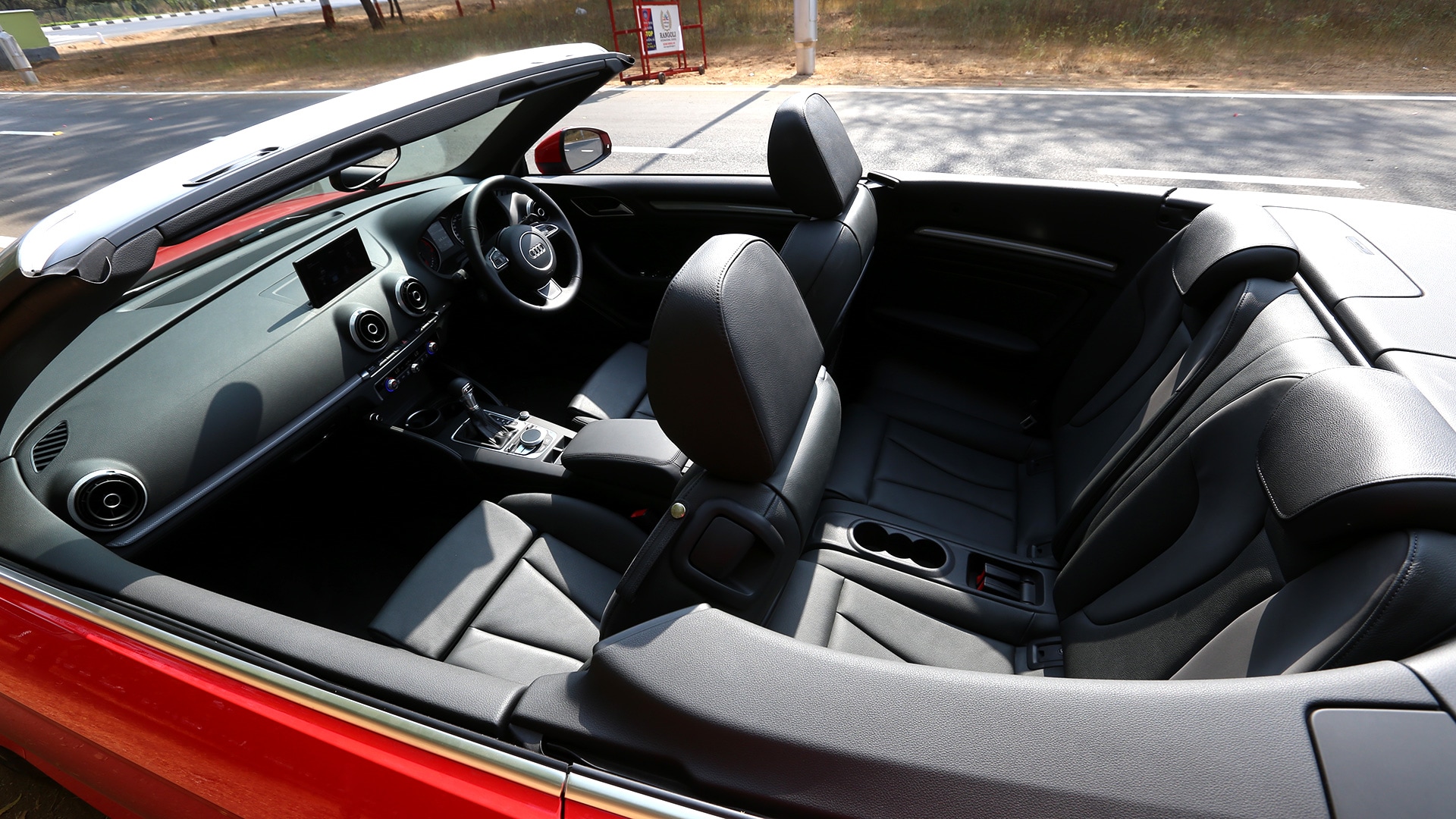Audi-a3-cabriolet-2015-40 TFSI Interior