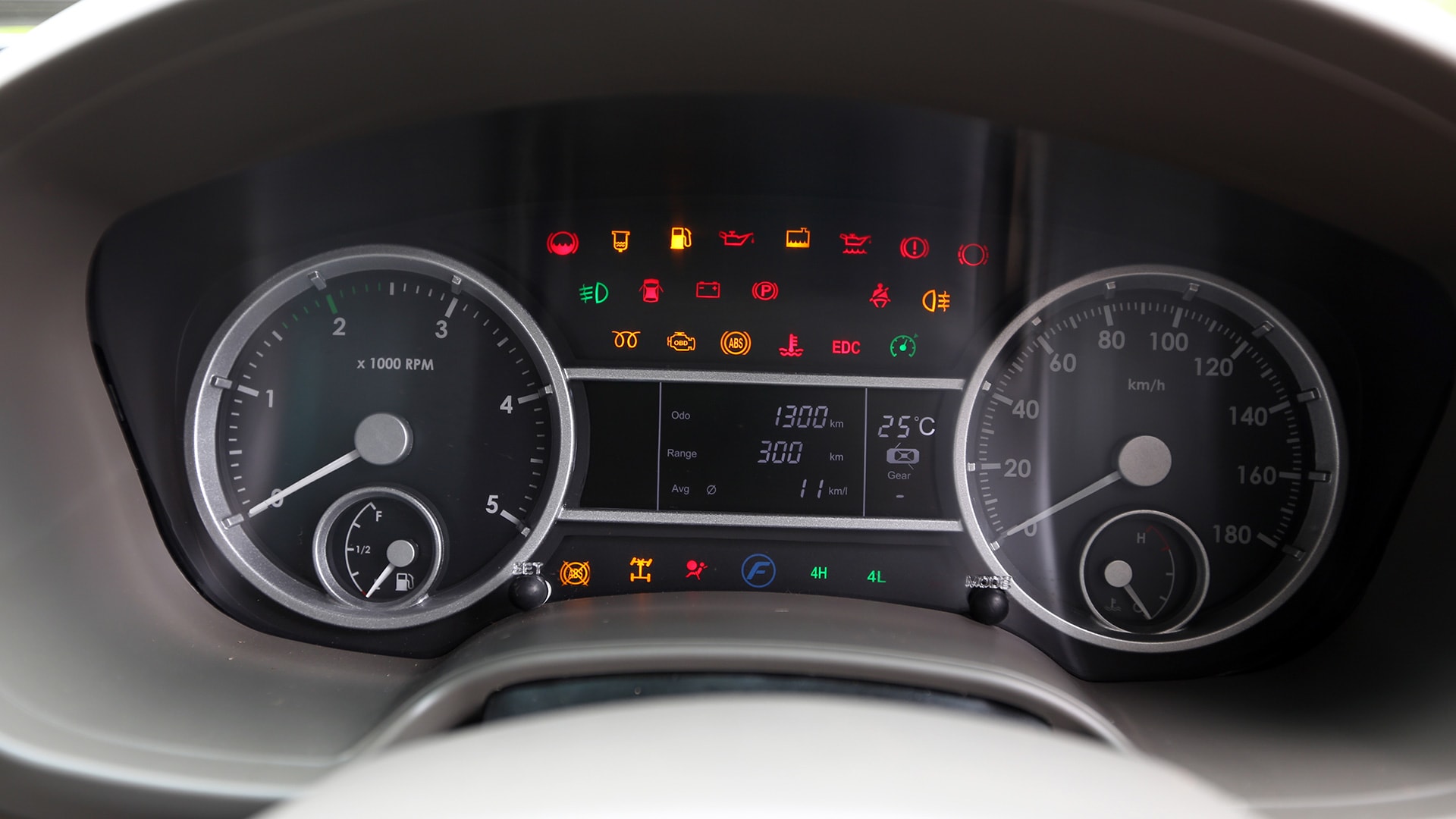 Force-one-2013 Interior