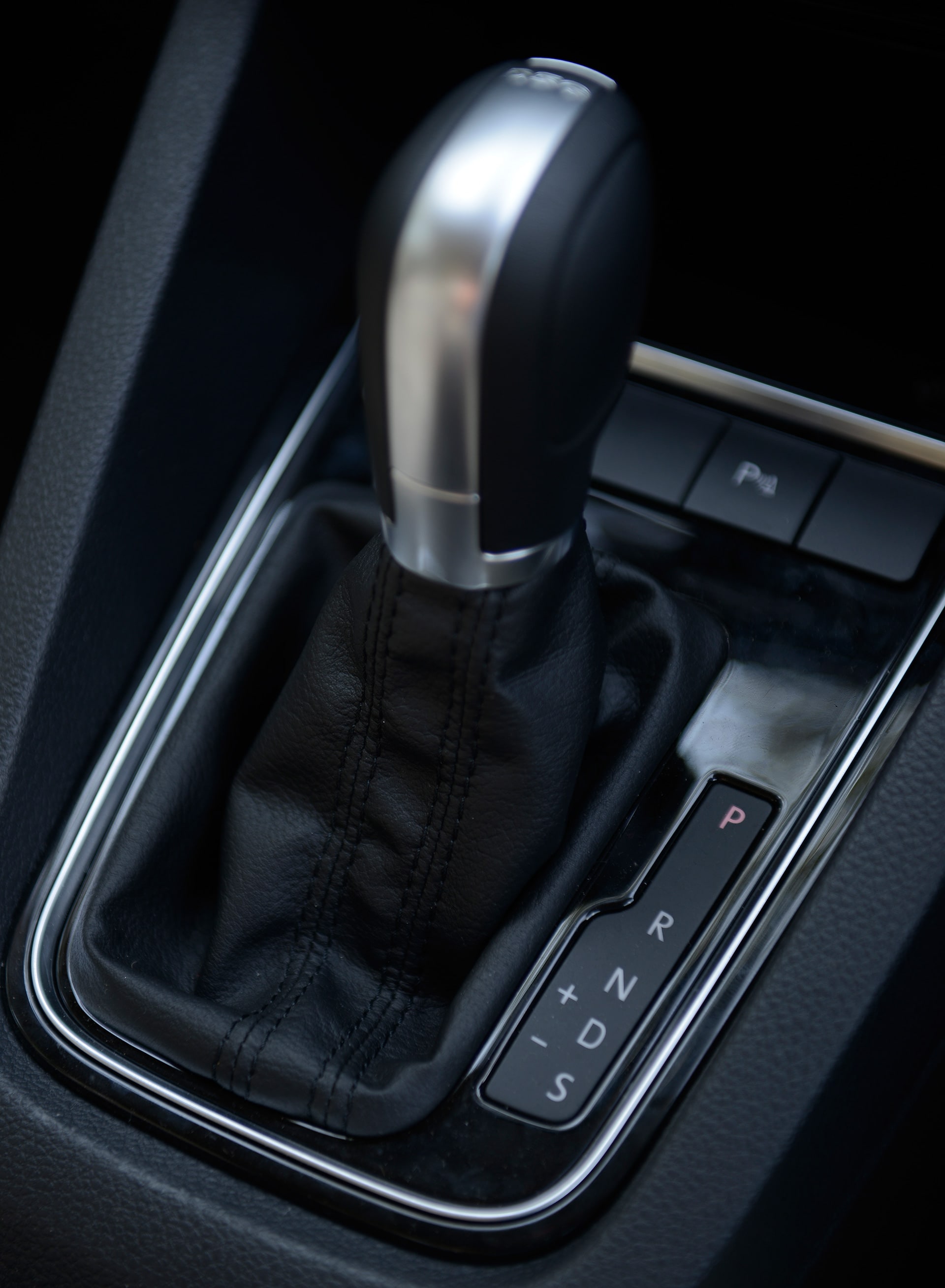 Volkswagen-jetta-2015 Interior