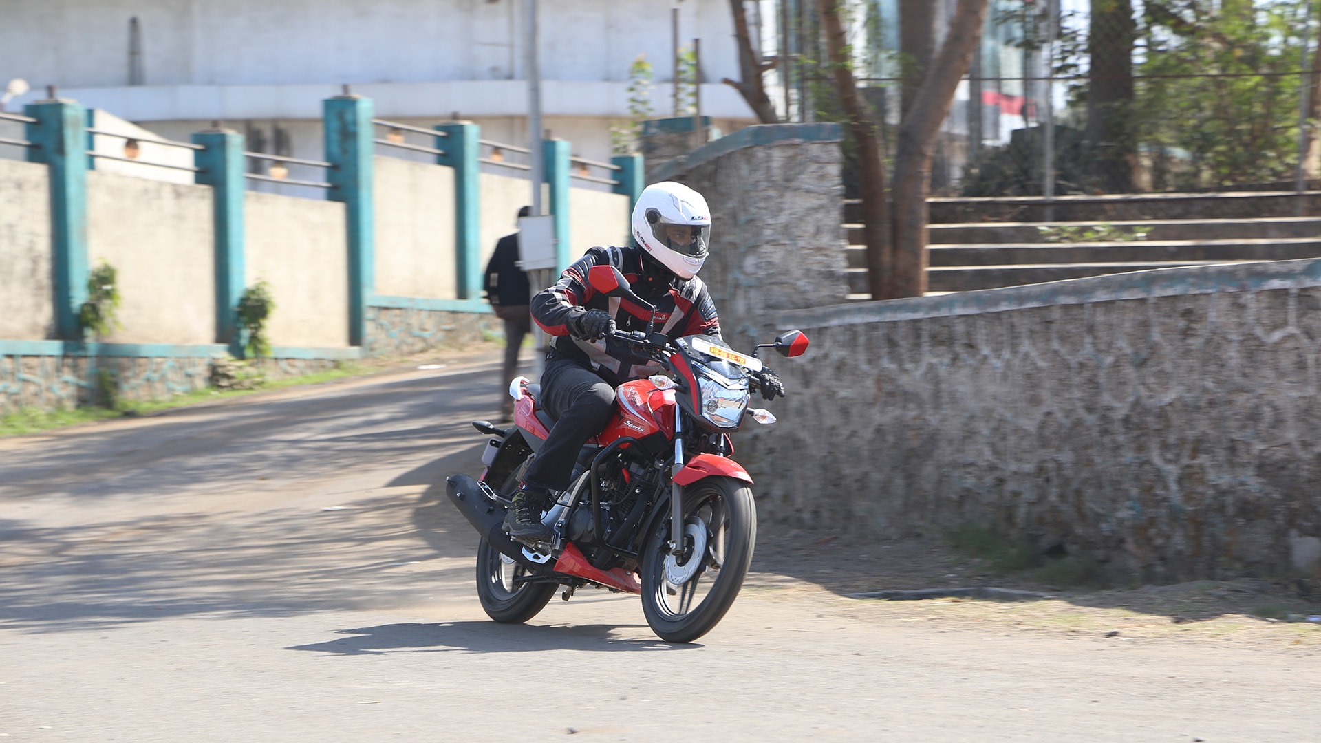 Hero Xtreme Sports 2014 double disc Exterior