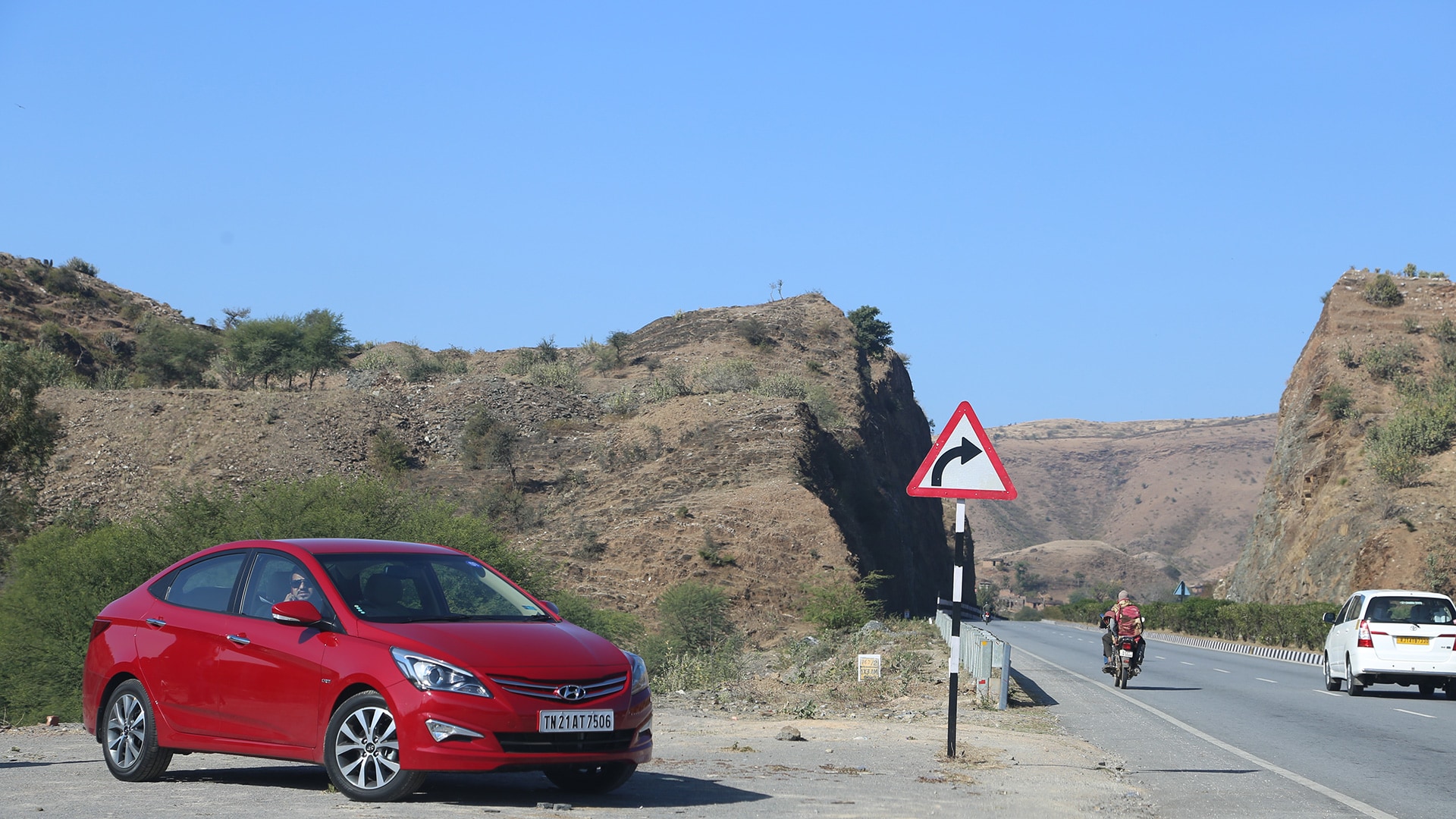 Hyundai-4s-fluidic-verna-2015 Exterior