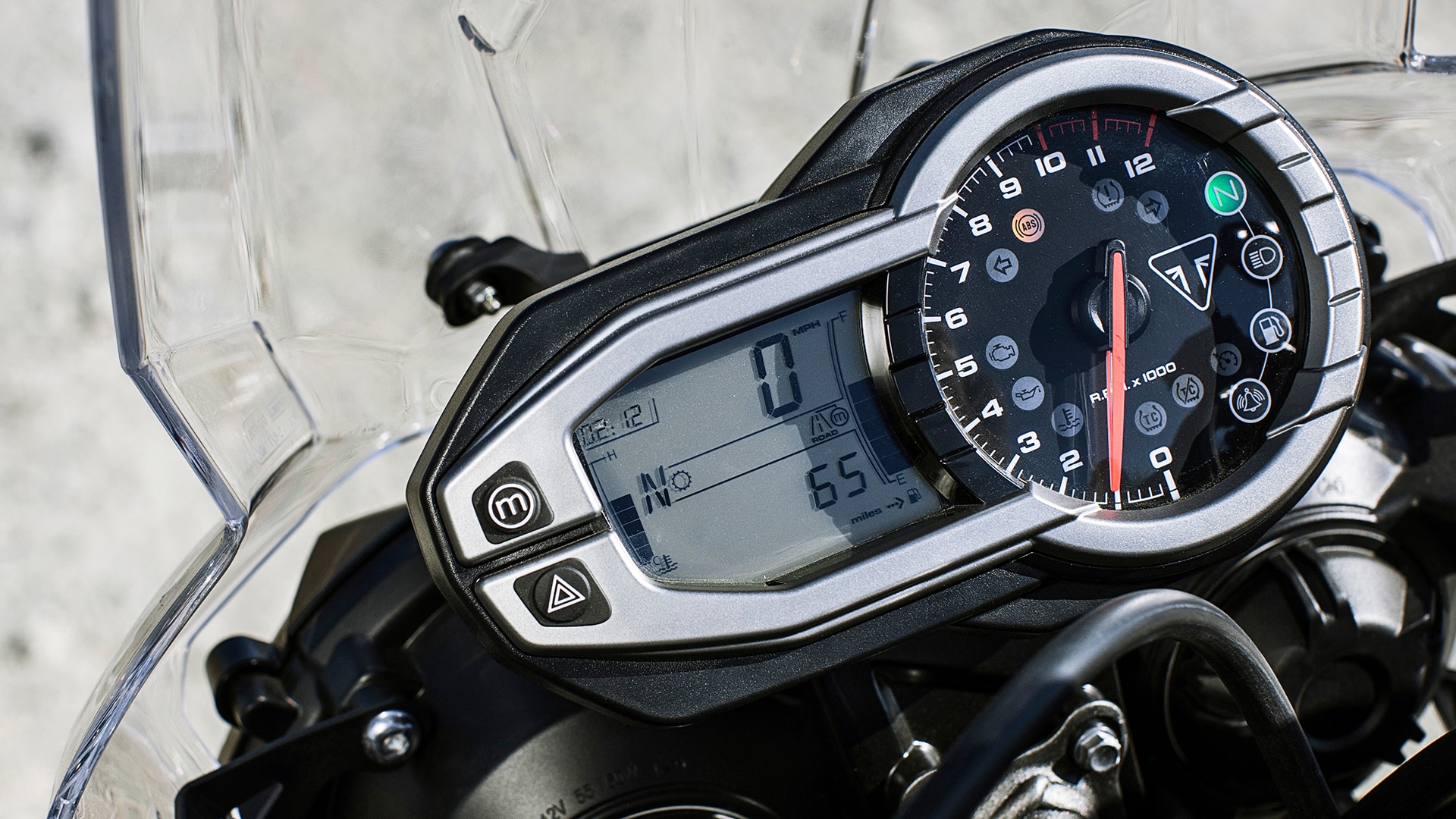 Triumph Tiger 800 2015 XRx Exterior