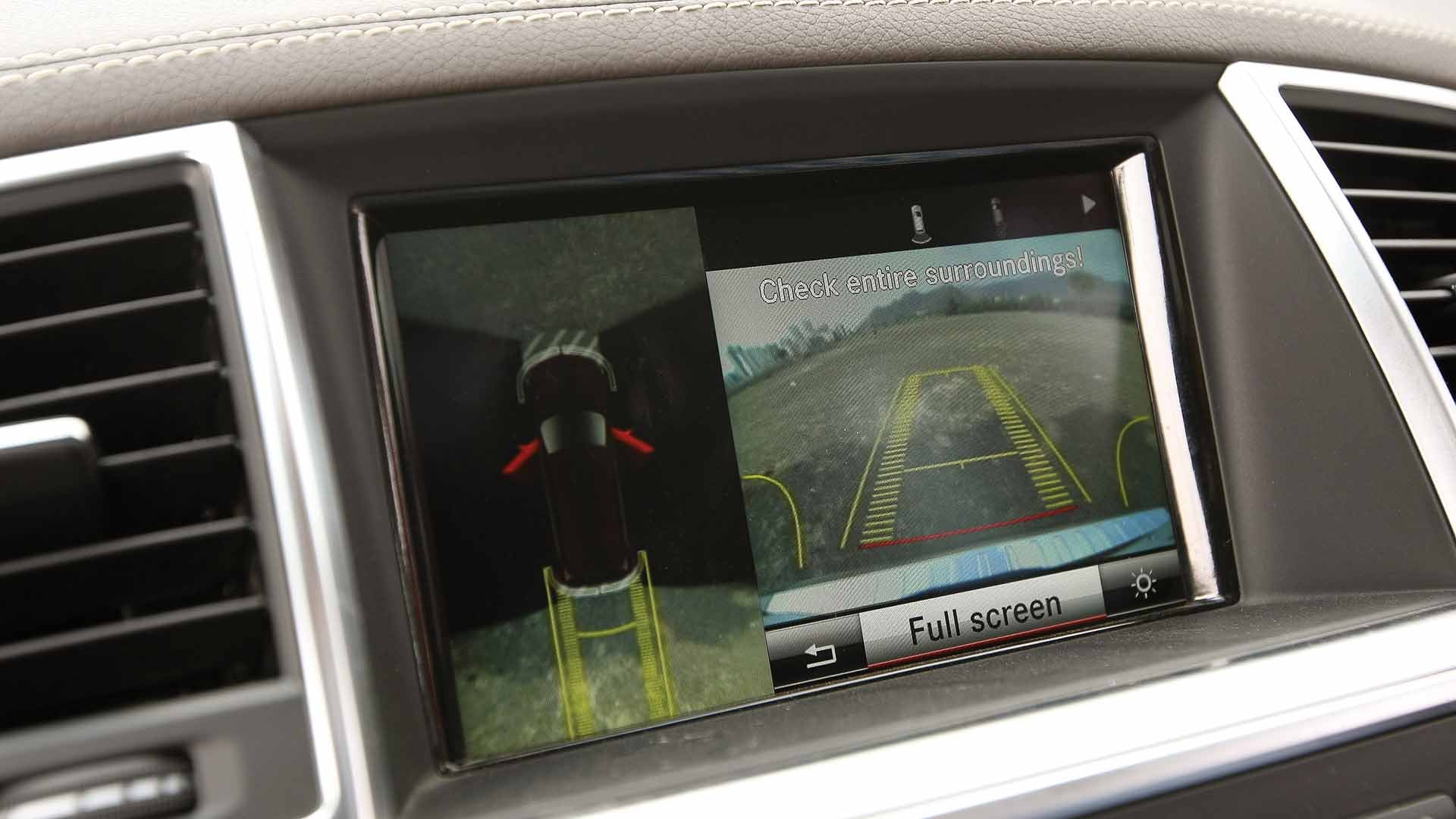 Mercedes-Benz-gl-class-2013-GL-350-CDI-luxury Interior