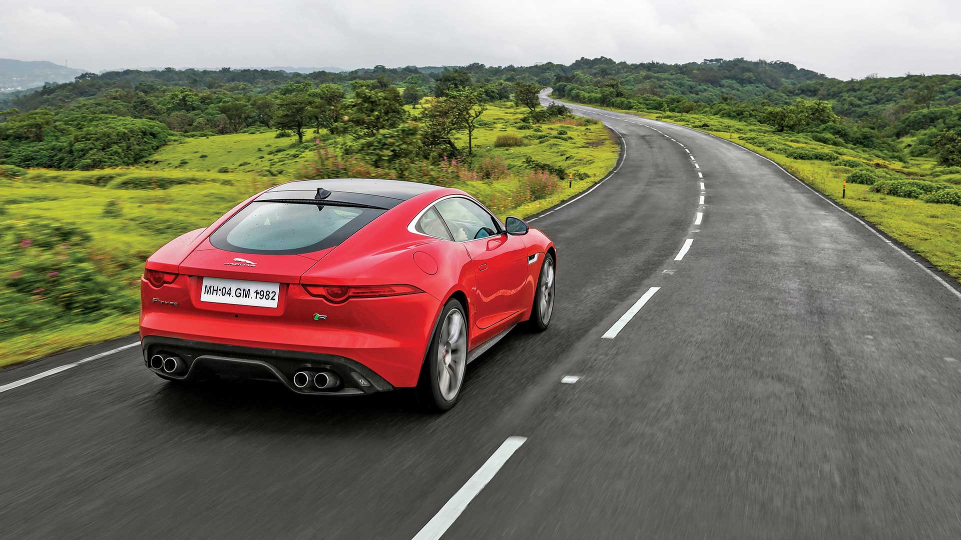 Jaguar-ftype-2014-R 550 PS Exterior