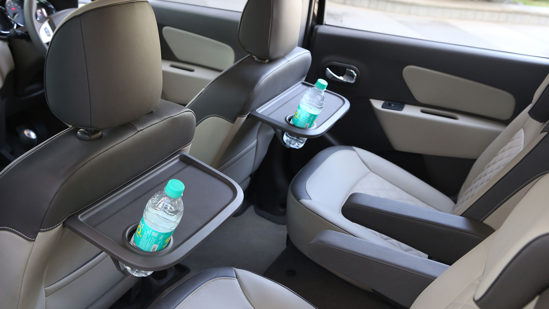 Renault-lodgy-2015-Base 110 dCi Interior