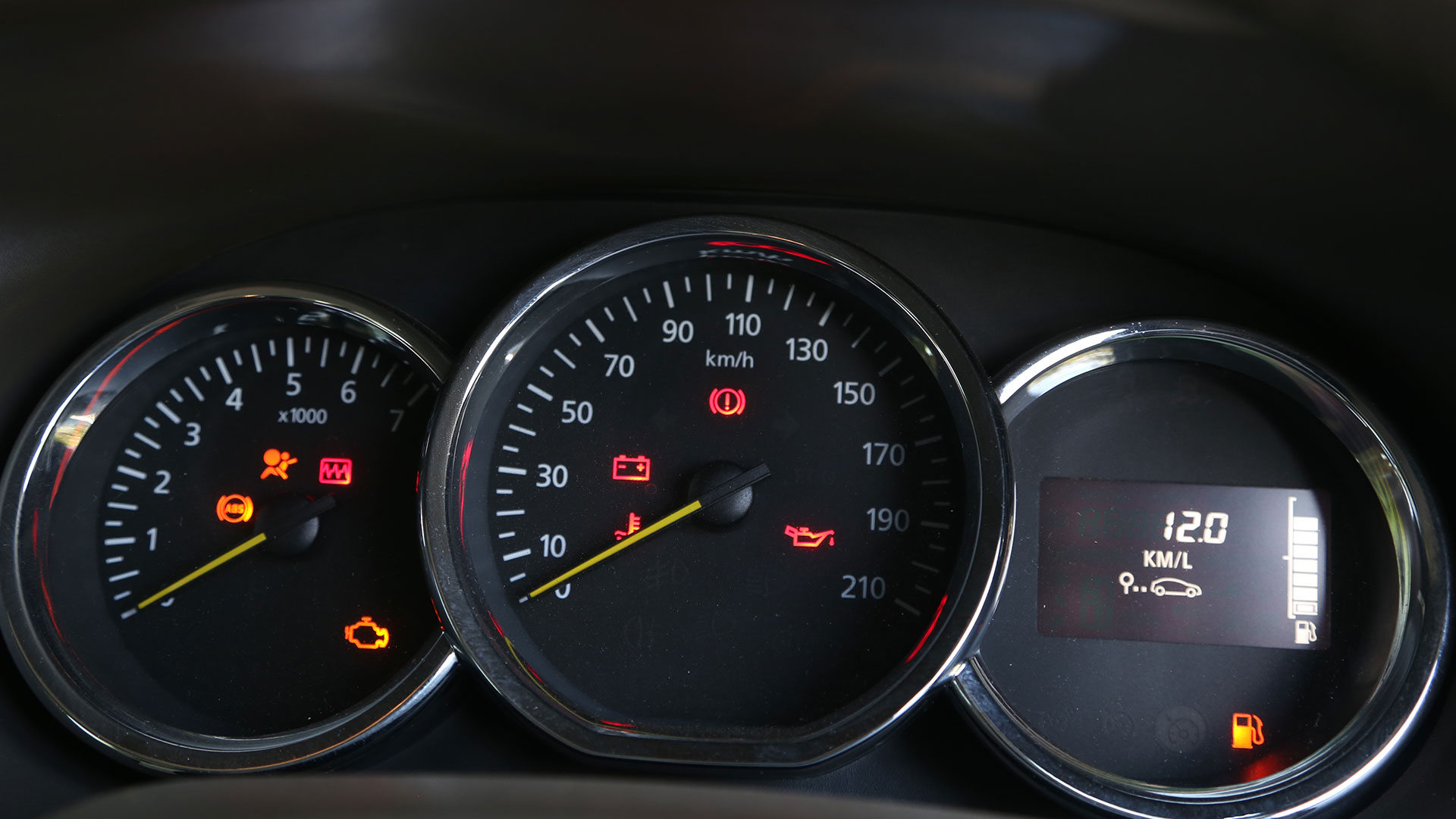 Renault-lodgy-2015-Base 110 dCi Interior