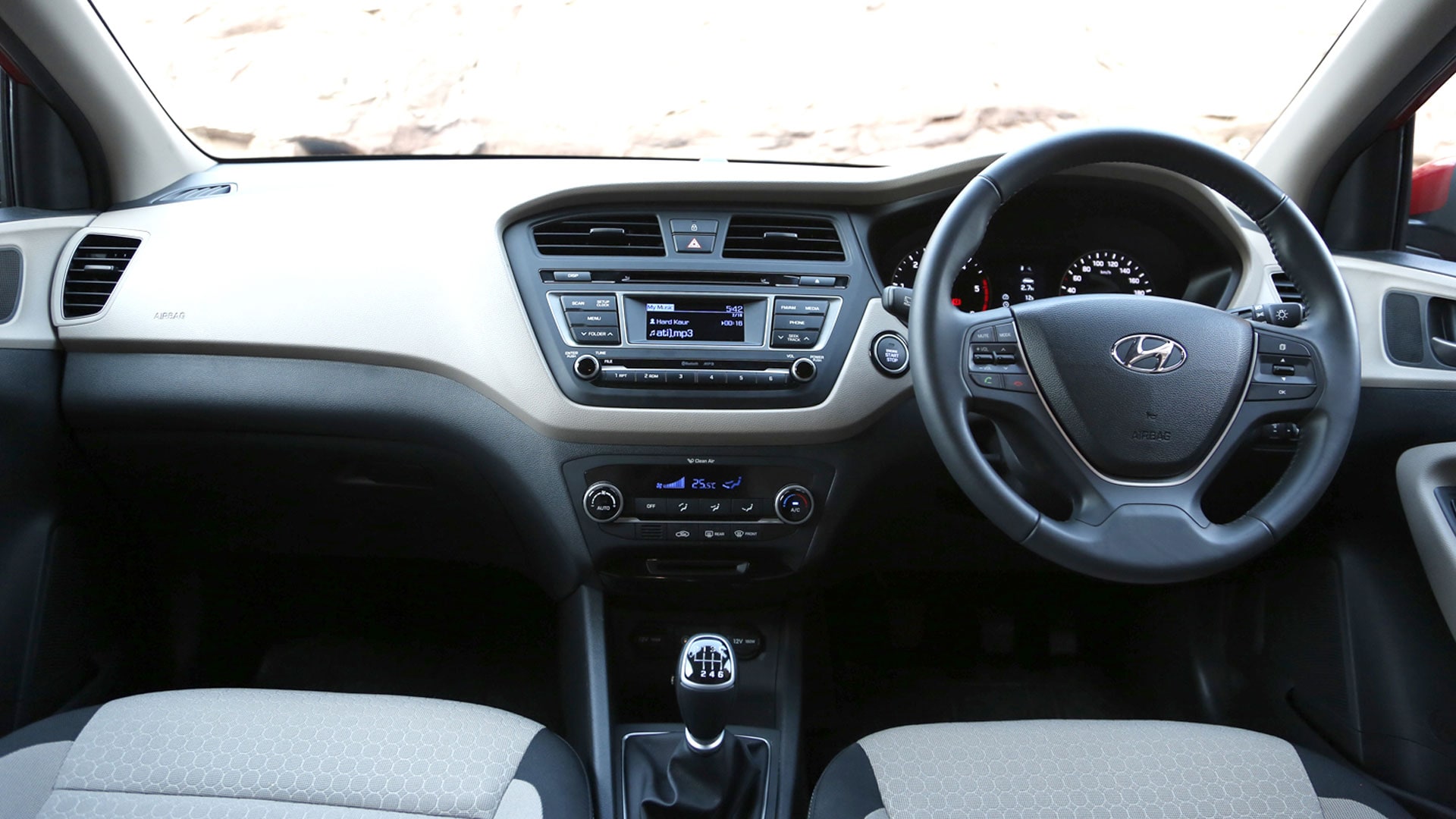 Hyundai-Elite-i20-2014 Exterior