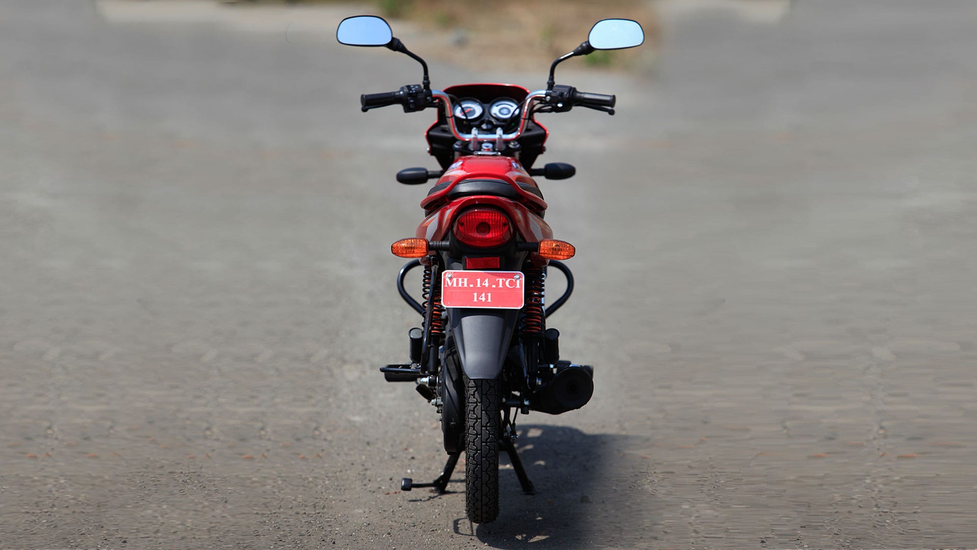 Bajaj Platina 2015 100ES Compare