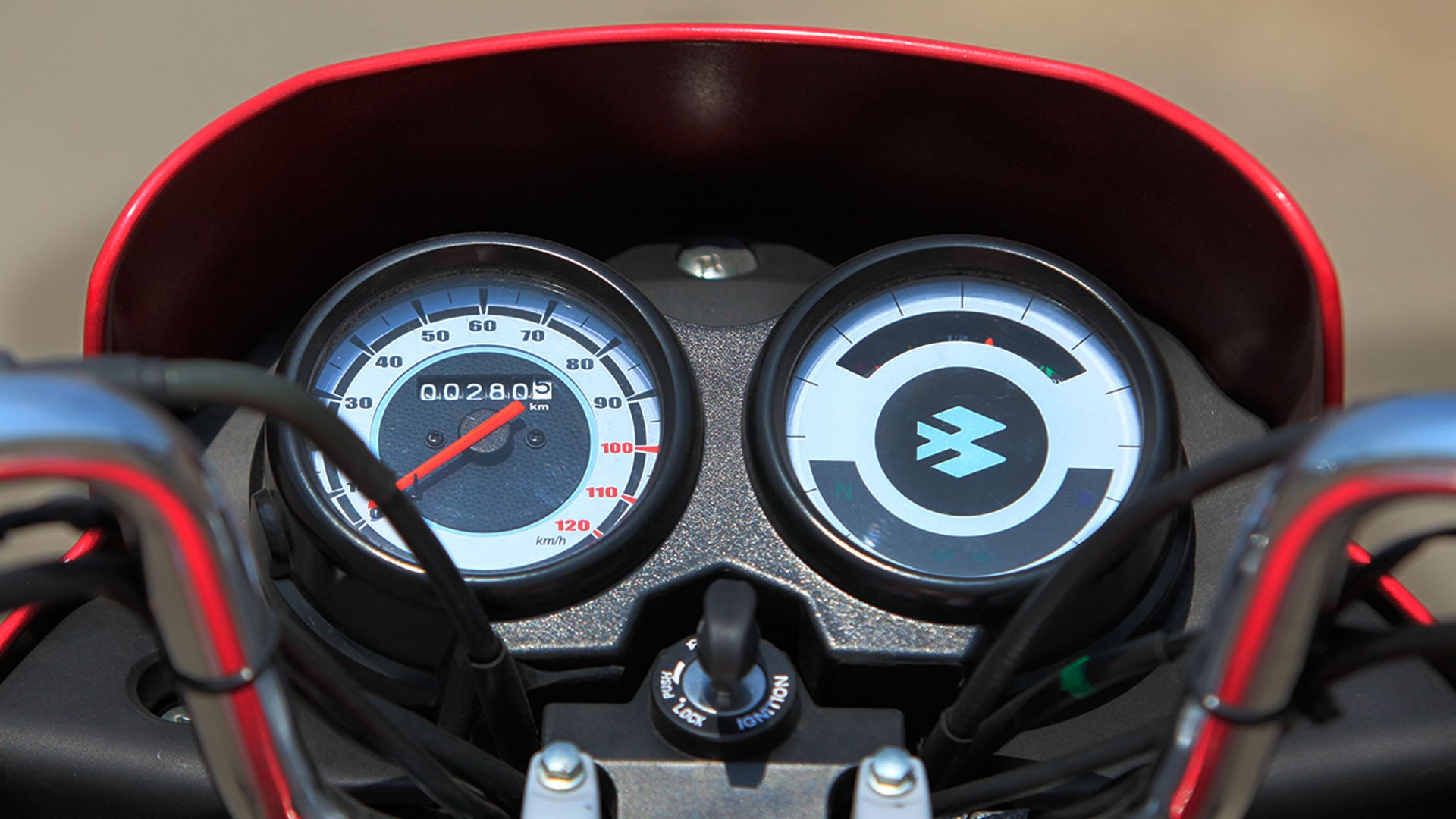 Bajaj Platina 2015 100ES Compare